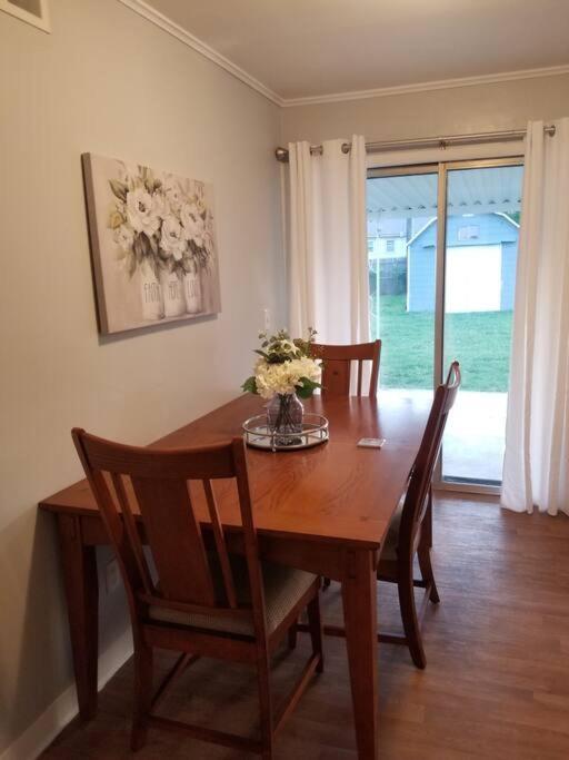 *New*Entire Home In Rose District*Dine*Shop*Fun Брокен-Эрроу Экстерьер фото
