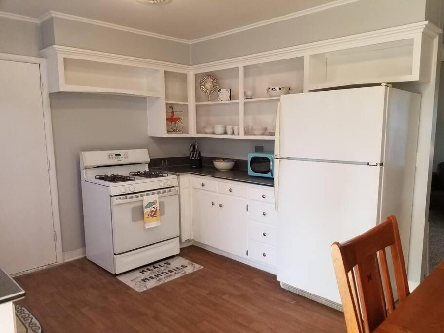 *New*Entire Home In Rose District*Dine*Shop*Fun Брокен-Эрроу Экстерьер фото