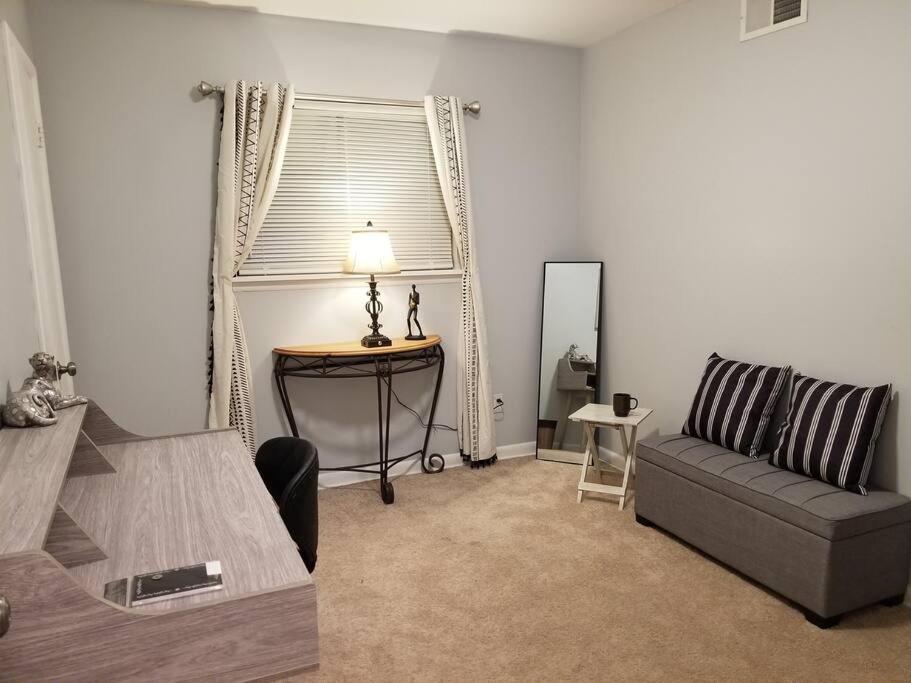 *New*Entire Home In Rose District*Dine*Shop*Fun Брокен-Эрроу Экстерьер фото